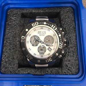 Invicta Reserve Chronograph Silver Dial 52mm.